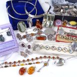 Various costume jewellery and silver, including Guinness buttons, Scottish hardstone jewellery etc