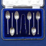 A cased set of 6 silver teaspoons, and similar tongs