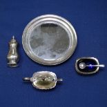 A 3-piece silver cruet set, with Bristol blue liners and salt spoons, and a small circular card