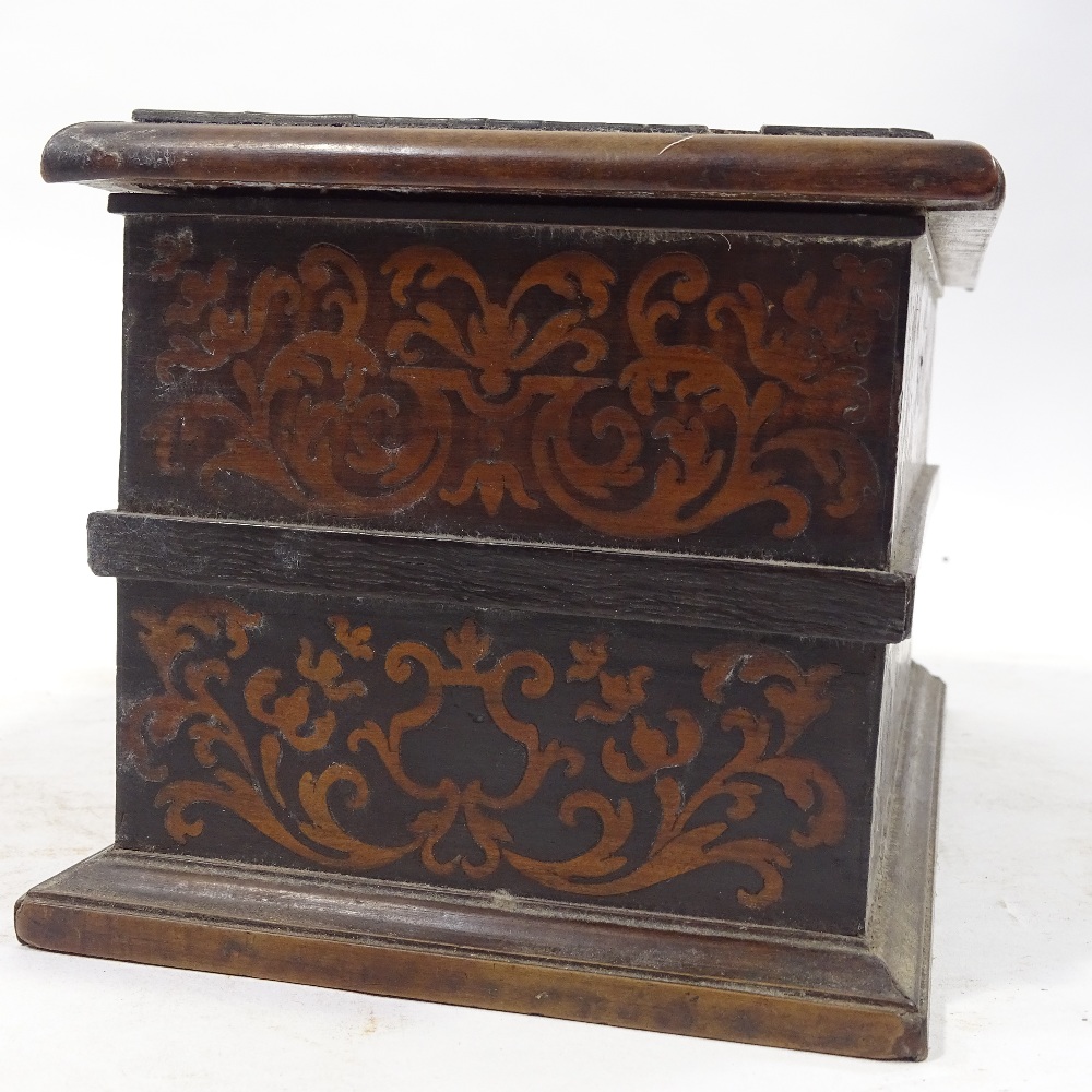An 18th century walnut and marquetry inlaid box, with hinged lid and end drawer with turned ivory - Image 6 of 9