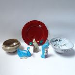 Poole Odyssey, Studio pottery bowls, 2 Chinese birds and a carved stone cockatoo