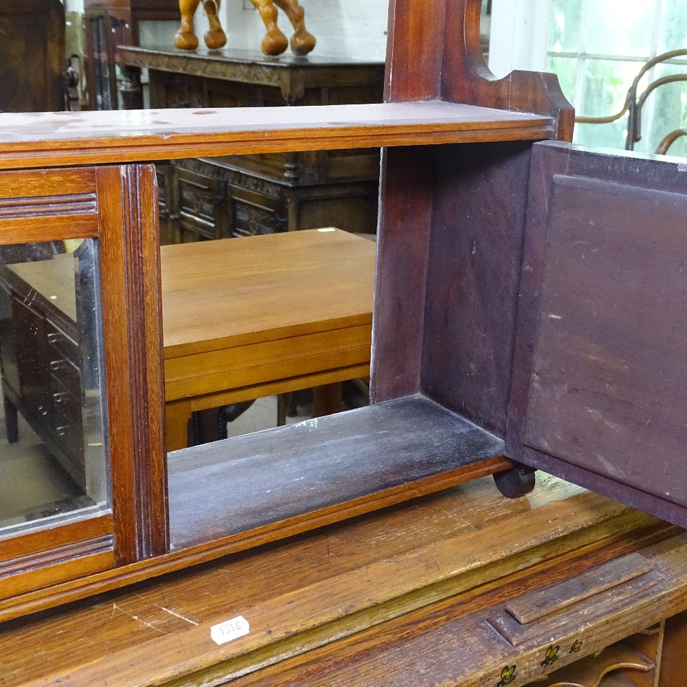 An Edwardian mahogany hanging/free standing shelf unit, with 2 mirrored glazed doors, W62cm, H62cm - Image 3 of 3