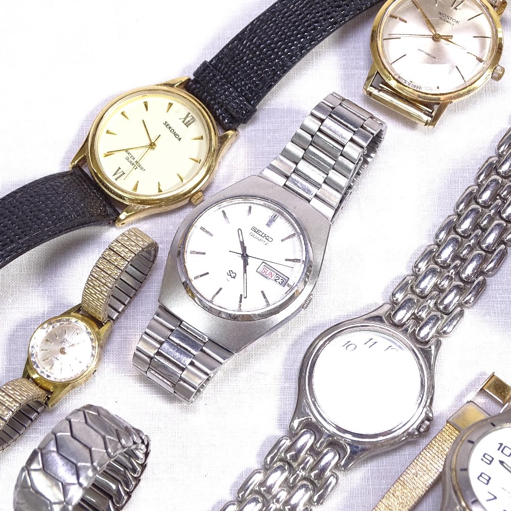 A collection of lady's and gentleman's wristwatches, to include Casio Sekonda etc - Image 2 of 2