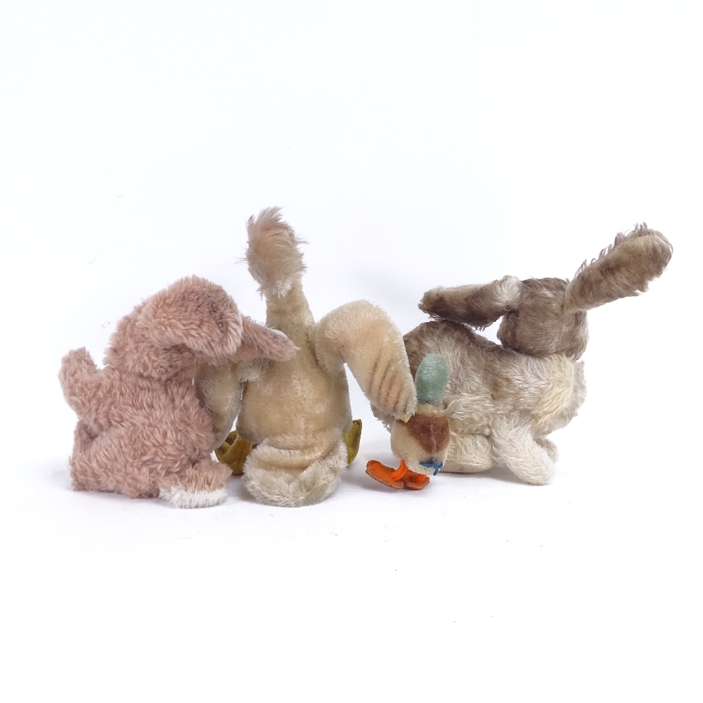 A Vintage Steiff Piccy pelican doll, small Steiff duck, and 2 bunnies (4) - Image 3 of 3