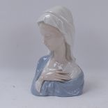 Lladro bust - Madonna, height 21cm