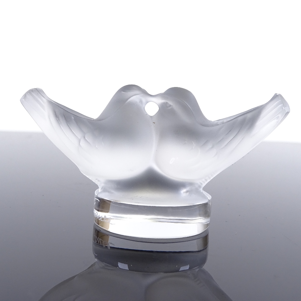 A Lalique kissing doves paperweight, length 7cm. In good condition, small scratches to the body, - Image 4 of 5