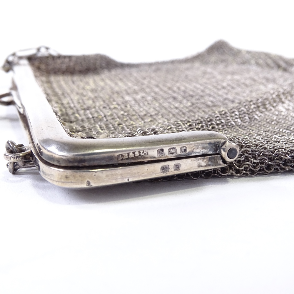 A George V silver mesh evening/purse, by S Blanckensee & Son Ltd, hallmarks Birmingham 1915, width - Image 4 of 4