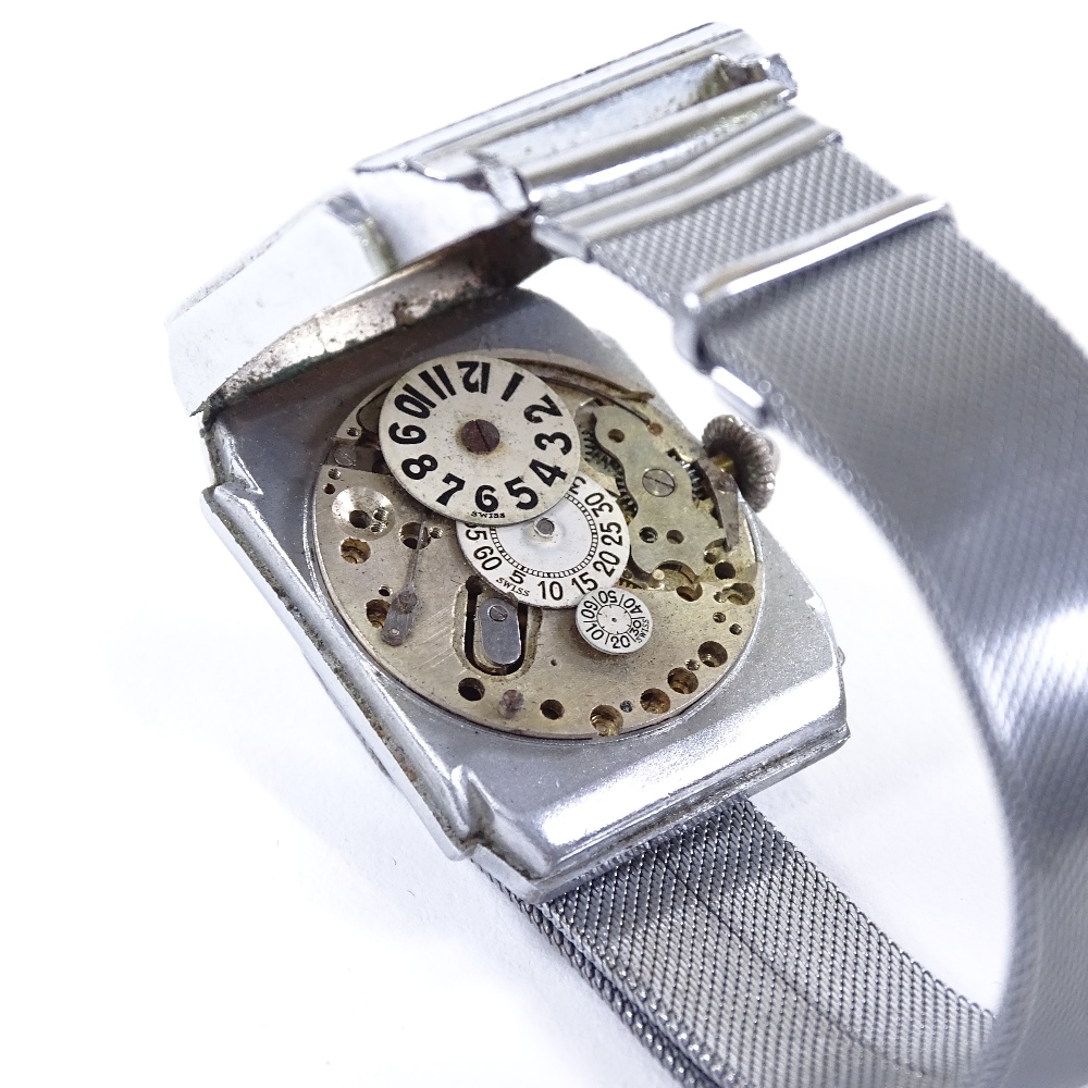 A Vintage stainless steel-cased Jump Hour mechanical wristwatch, 3 Arabic numeral apertures with - Image 5 of 5