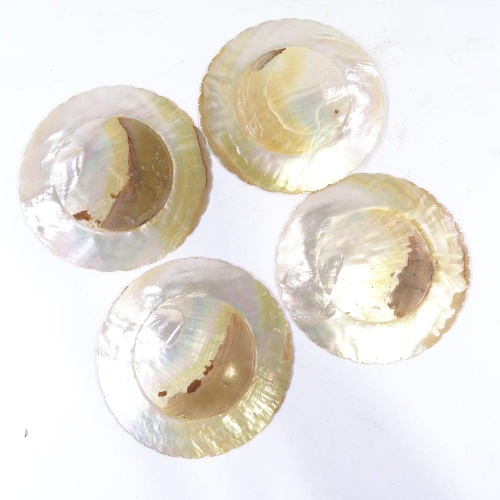 Set of 4 Chinese carved mother of pearl dishes, with serrated edges and ring detail, diameter 18. - Image 4 of 5