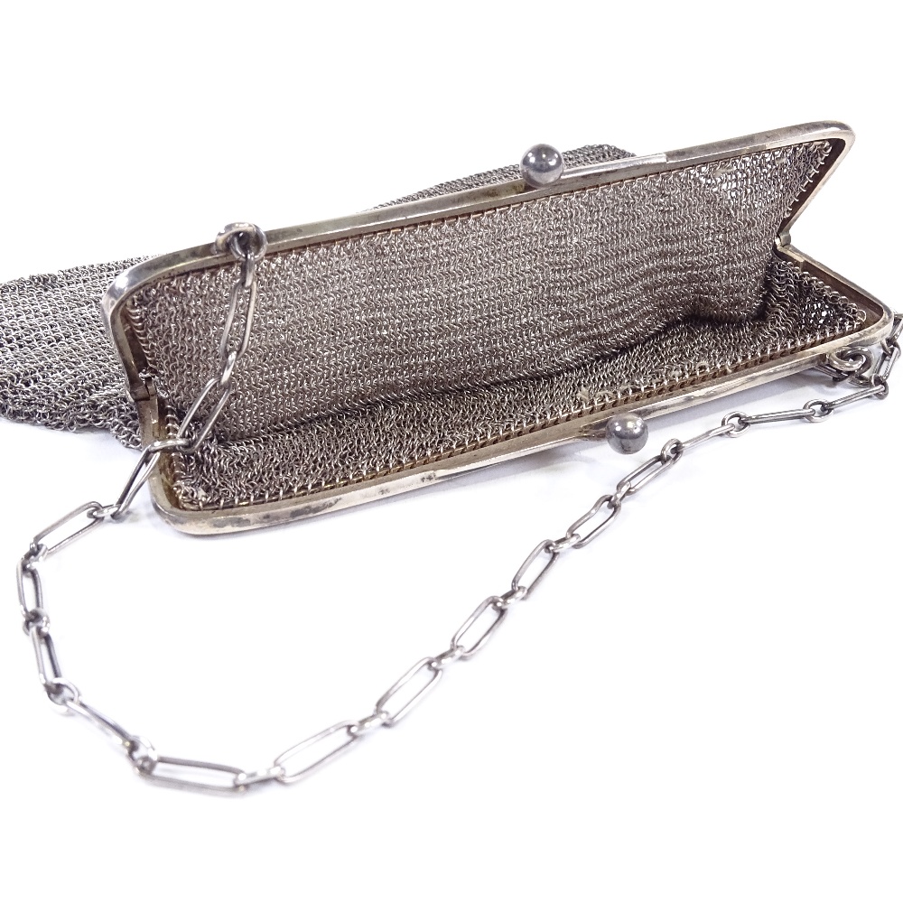 A George V silver mesh evening/purse, by S Blanckensee & Son Ltd, hallmarks Birmingham 1915, width - Image 3 of 4