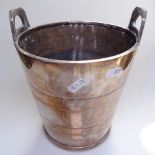 An Elkington silver plated 2-handled ice bucket, height to handle 23cm