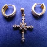 A pair of 9ct 2-colour gold hoop earrings, and a 9ct gold and CZ set cross pendant, 3.2g
