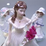 Royal Worcester figurine of the Year 2000, 20.5cm, on separate plinth, Worcester "Grandma's