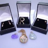 3 pairs of 9ct gold earrings, boxed, a 9ct gold pendant and chain, and 2 jade pendants (6)