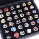 36 Vintage Winky & Dutch rings, cased