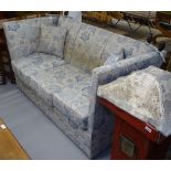 An upholstered 3-seater Knole settee