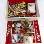 A jewel box containing a quantity of costume jewellery, to include rings, brooches, Siam figure