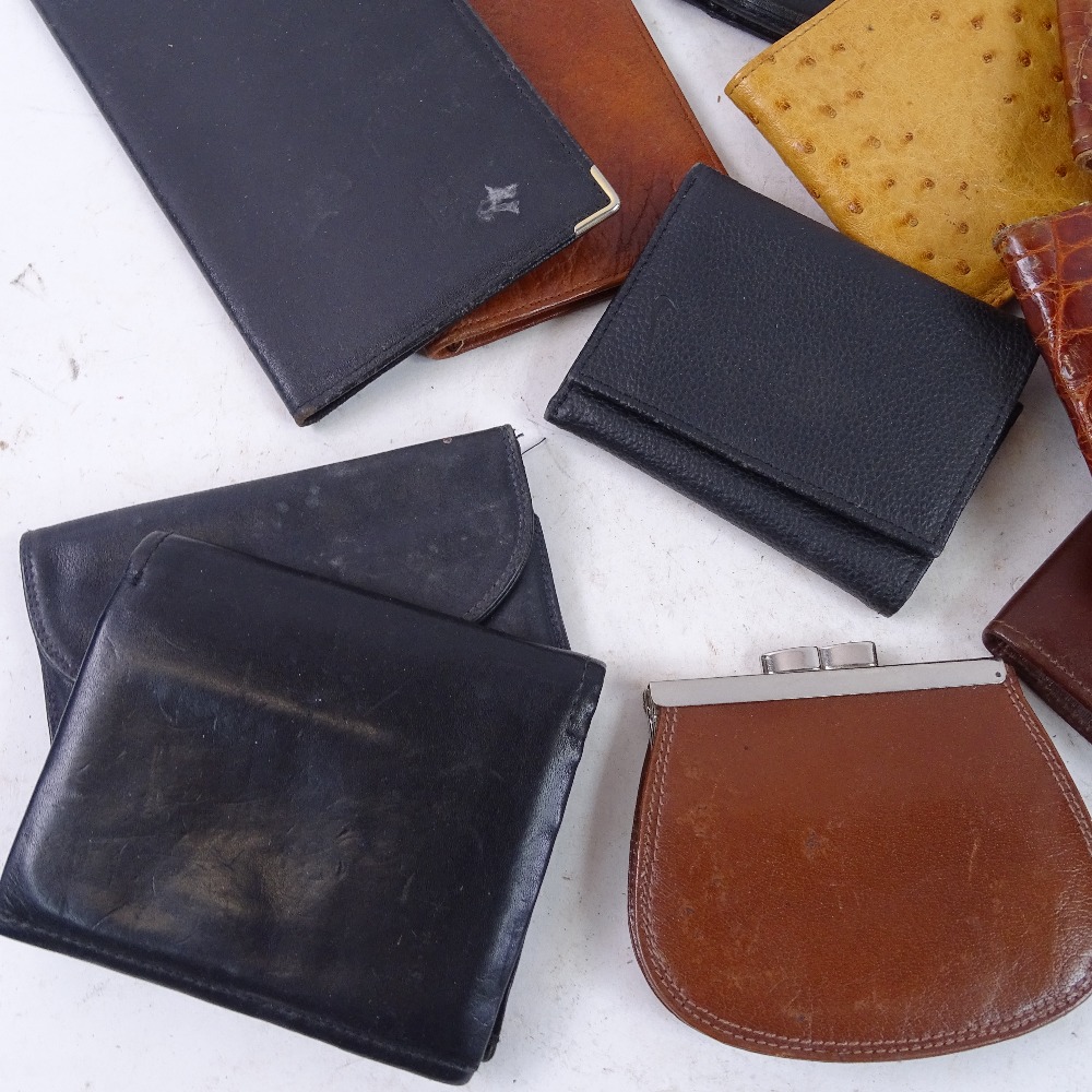 Various Vintage wallets and purses, including Mario Valentino