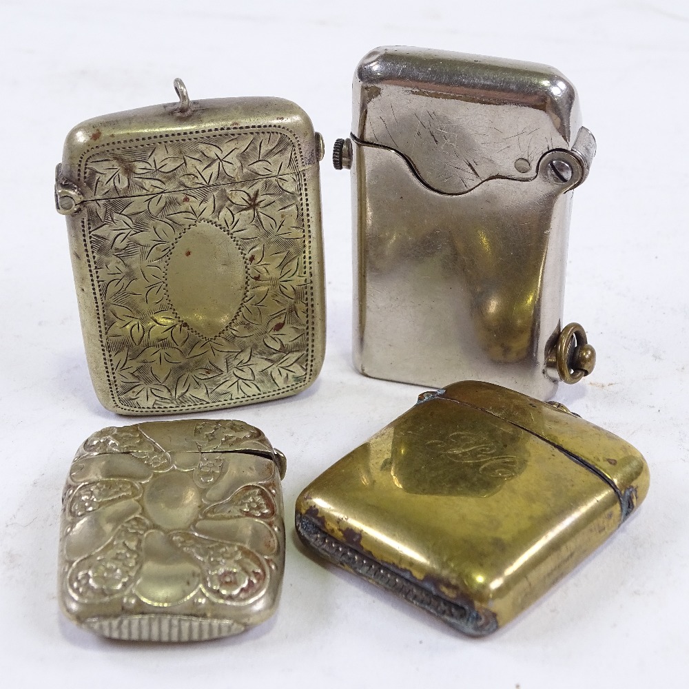 A group of Vintage Vesta cases and lighters - Image 2 of 3