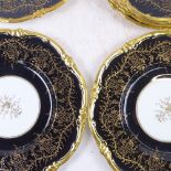 Royal Cauldon "King's Plate" plates with gilded decoration, 27cm