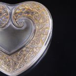 LALIQUE - frosted and stained glass coeur (heart) shaped box, engraved signature, 10cm x 10cm