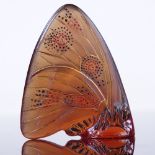 LALIQUE - gilded amber glass butterfly, height 5.5cm Perfect condition