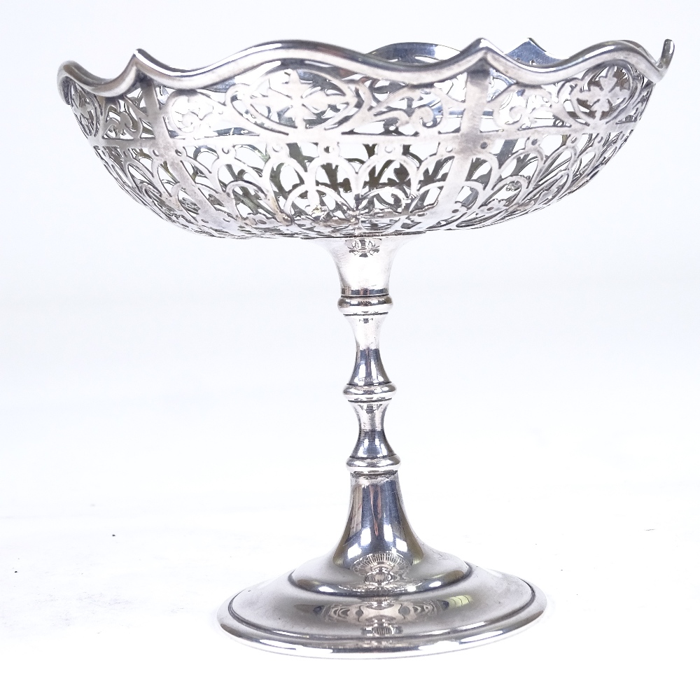 A George VI silver pedestal bon bon dish, pierced and scrolled floral decoration, by Mappin & - Image 3 of 4