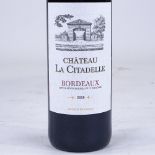 7 bottles of Chat Le Citadel 2018, and 1 Pavillon De Montamart (8)