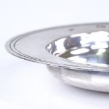 An Elizabeth II circular silver pin dish, by Mappin & Webb Ltd, hallmarks London 1980, diameter
