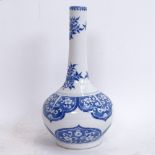 A Chinese blue and white narrow-neck bottle vase, height 24cm