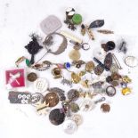 A group of various jewellery, buttons etc
