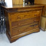 A Willis & Gambier heaver wood 3-piece bedroom suite, comprising a 3-drawer chest, and a pair of
