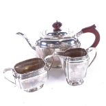 An Edward VIII silver 3-piece tea set, hallmarks for Chester 1936, 28oz