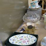 Royal Crown Derby Wren paperweight, a pair of boxed Royal Worcester Primula cups and saucers etc