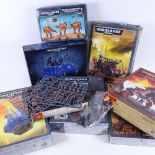Various Games Workshop plastic assembly model toys, including Warhammer 40,000, and Chaos Daemons (8