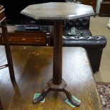 A Georgian oak wine table, on tripod base, H71cm