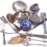 Various Continental and foreign silver, including a pair of enamel salts, a small Chinese box, a