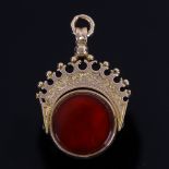 A Victorian 9ct gold bloodstone and carnelian swivel seal fob, length excluding bale 31.6mm, 6g Good