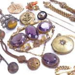 A quantity of various late 19th/early 20th century jewellery, including micromosaic stickpin,