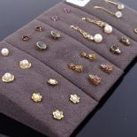 14 pairs of gold stone set earrings Generally good overall condition, all stones present, settings