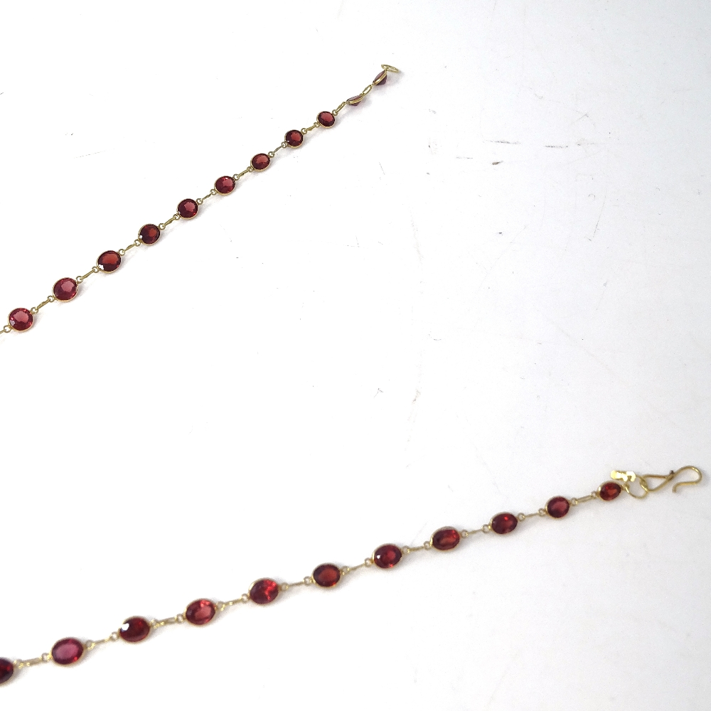 An unmarked gold oval-cut rose garnet line necklace, necklace length 52cm, 7.7g Very good original - Image 2 of 7