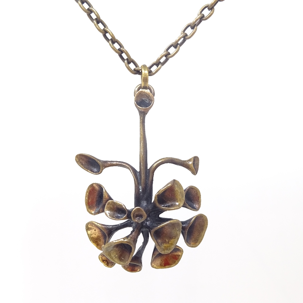 HANNU IKONEN - a Vintage Finnish bronze Reindeer Moss modernist pendant necklace, chain probably