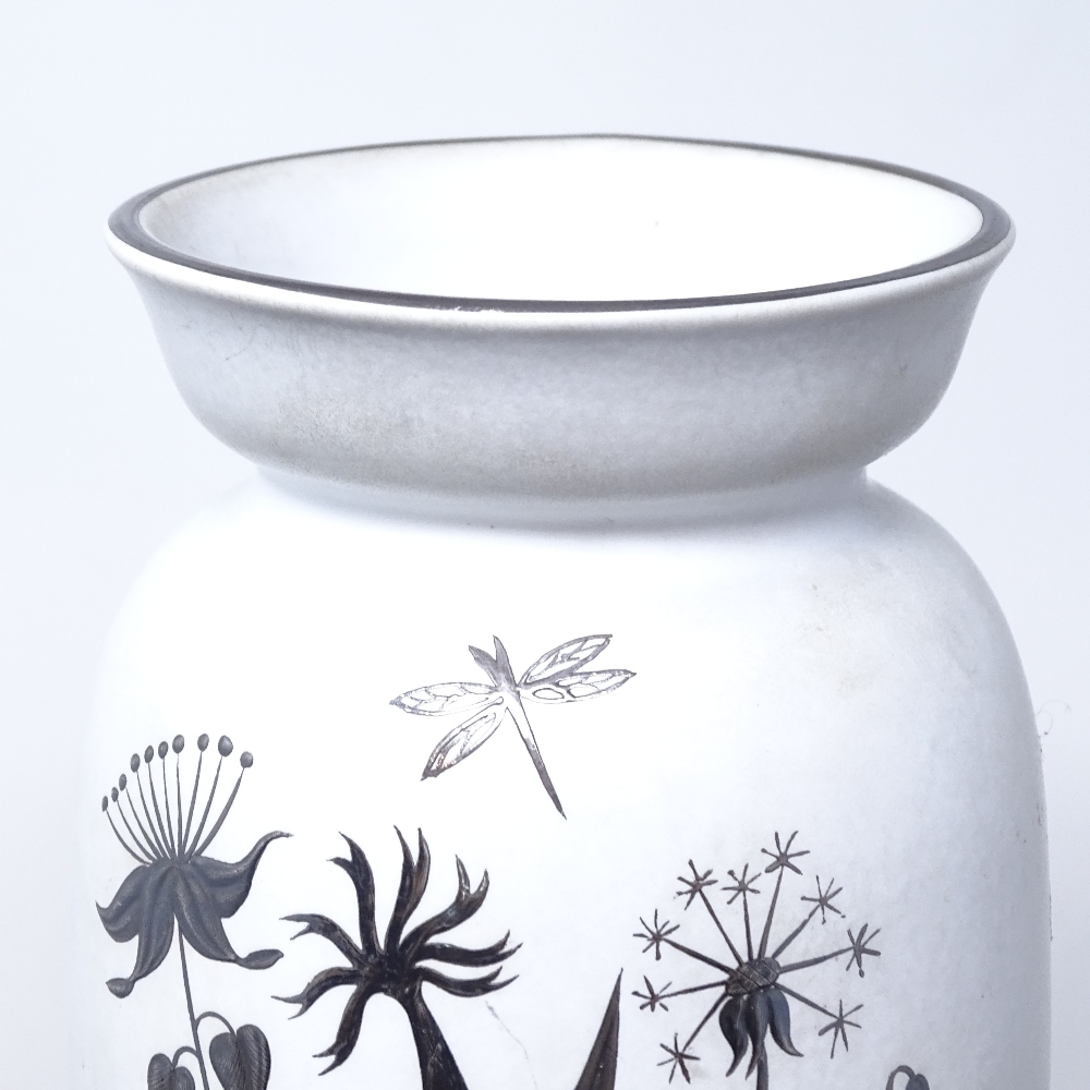 STIG LINDBERG FOR GUSTAVSBERG - a mid-century Swedish white glaze stoneware Grazia vase, circa - Image 2 of 5