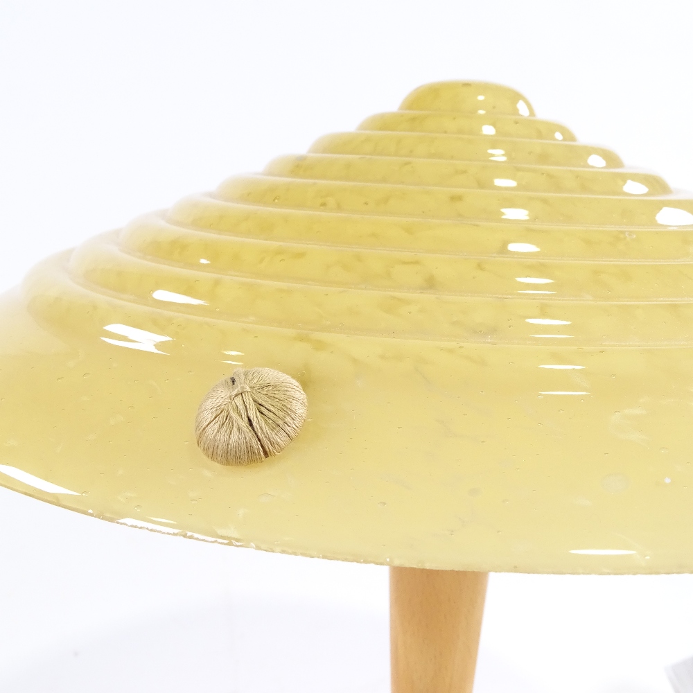 SCANDI-FRANCAIS LUMIERE ET GLASS - a unique French sand glass Coolie Hat table lamp, on wood stem - Image 5 of 5