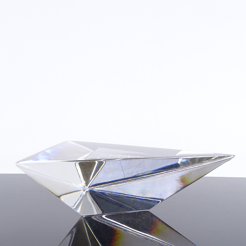 Y ZORITEHAK FOR VAL SAINT LAMBERT - a Vintage Belgian Crystal glass Louvre Pyramid sculpture, etched - Image 3 of 5