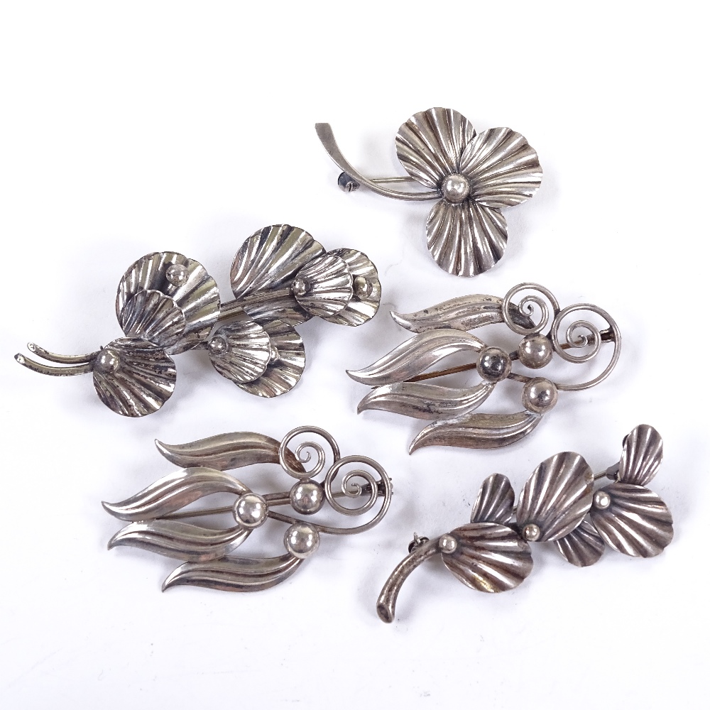 HERMANN SIERSBOL - 5 Vintage Danish modernist stylised silver floral brooches, maker's marks HS,