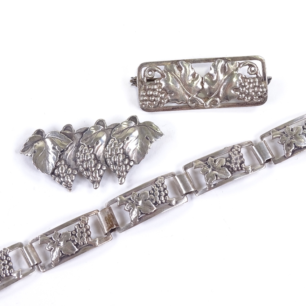 CHRISTIAN VEILSKOV - 2 Vintage Danish stylised silver Grapevine brooches, largest length 47mm, and