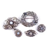 4 Art Nouveau Danish stylised silver and moonstone items of jewellery, comprising 1 pendant