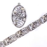 HANS JULIUS R LARSEN - a Mid-Century Danish stylised silver leaf panel bracelet, maker's marks J.