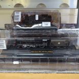 Various boxed Amer toy model trains and locomotives (8)